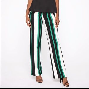 NWT super cute striped pants with pockets!!